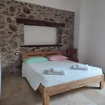 Deiana E Pizzeria Panzió 3*