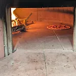 Deiana E Pizzeria Panzió