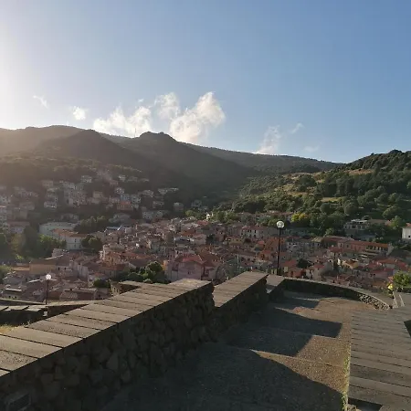 Deiana E Pizzeria B&B 산투 루수르기우