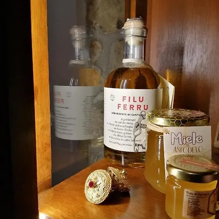 Deiana E Pizzeria B&B 산투 루수르기우