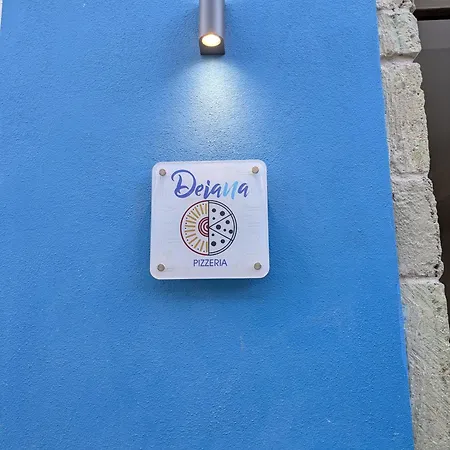 Deiana E Pizzeria 3*