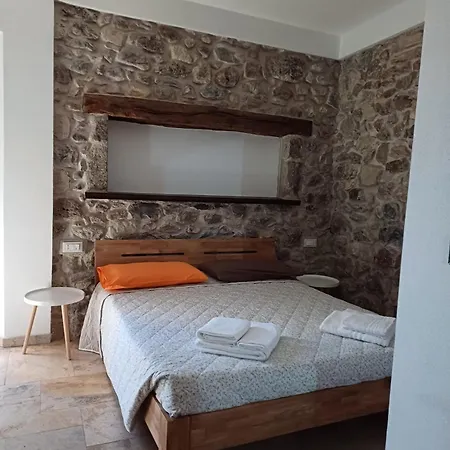 Deiana E Pizzeria Bed and breakfast