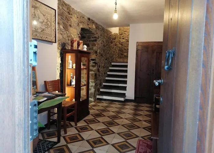 Panzió Deiana E Pizzeria Santu Lussurgiu